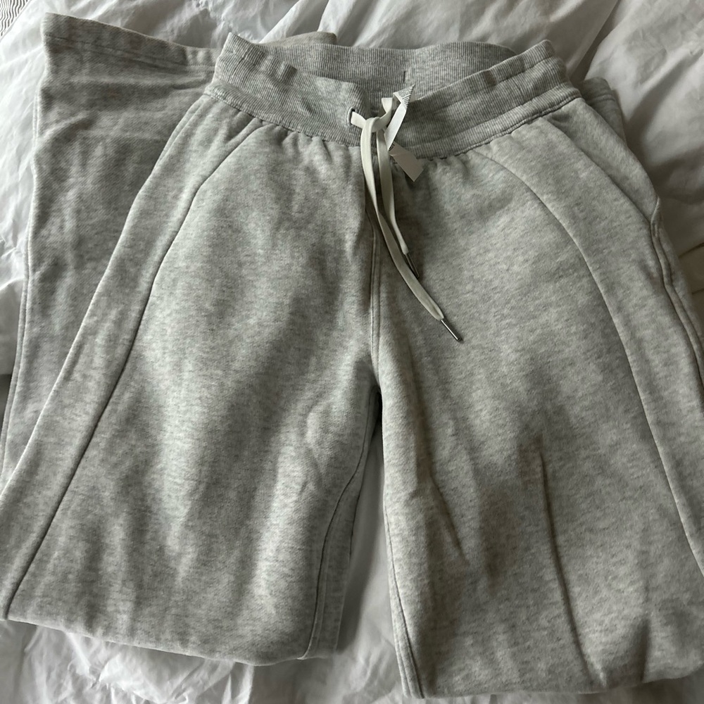 lululemon scuba wide leg sweatpants XS